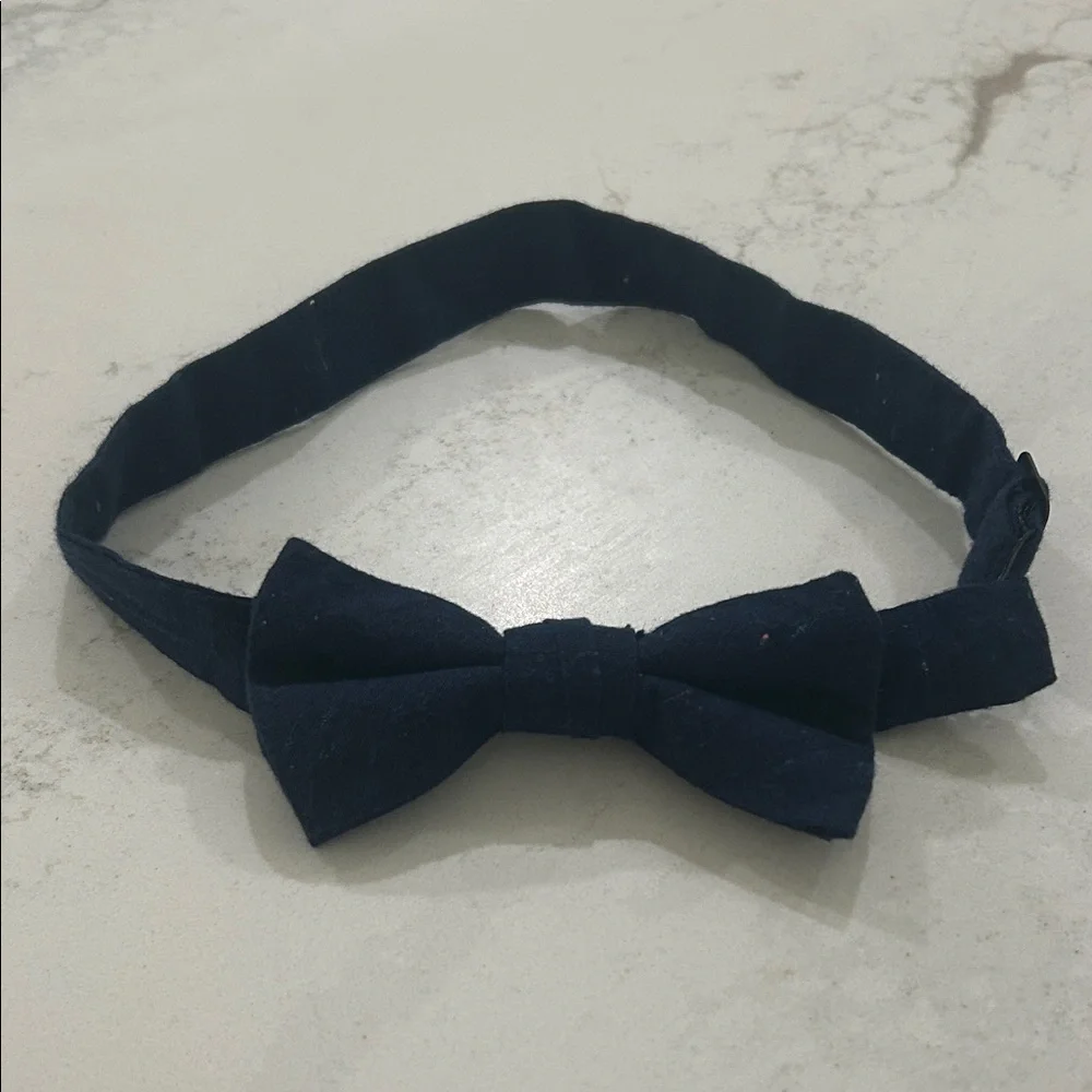 Classic Navy Kids Bow Tie